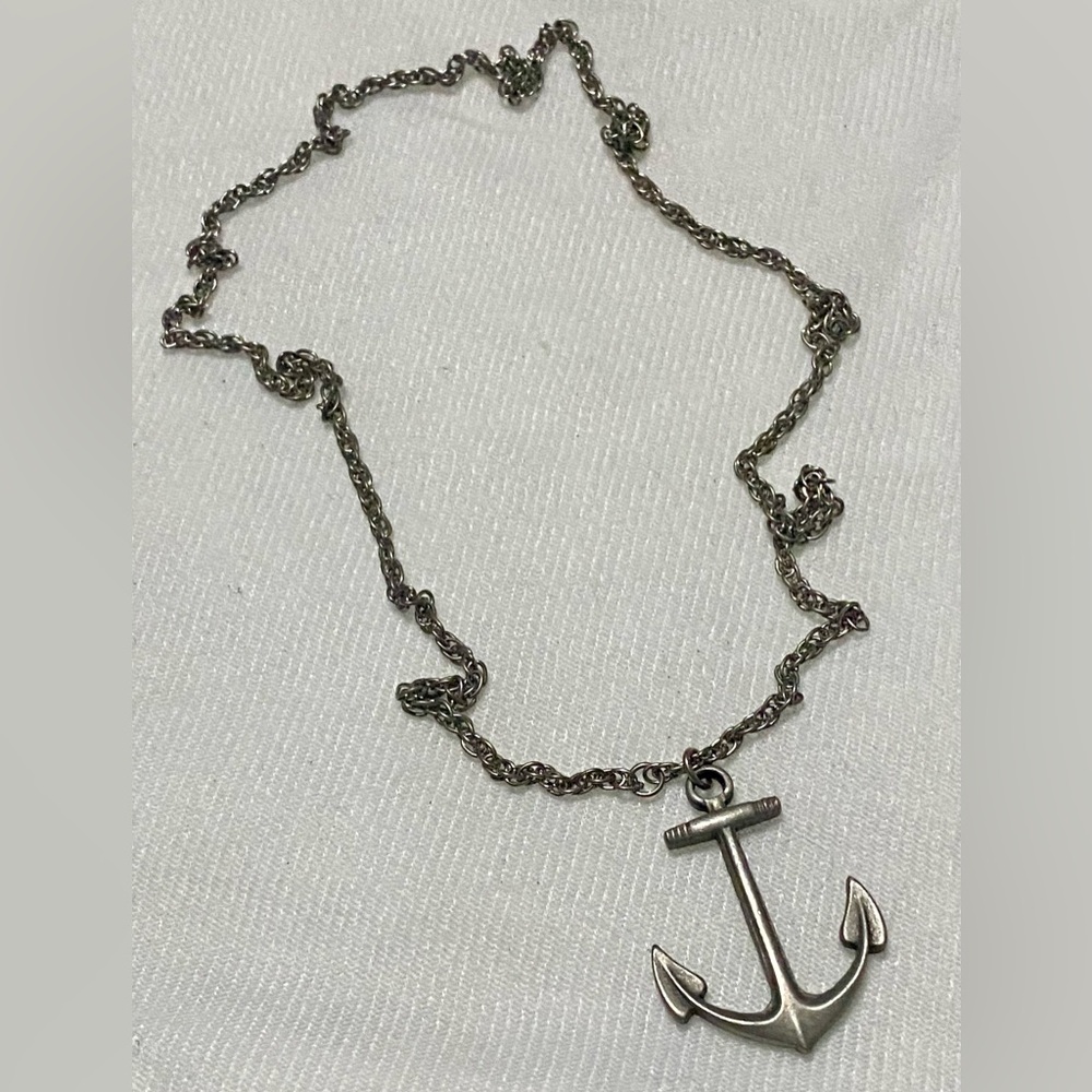 Silver Anchor Pendant Necklace
